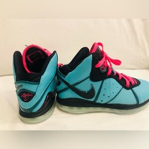 LeBron 8 Retro ‘South Beach’ 2021- Size US 7.5 M (US 9 W)